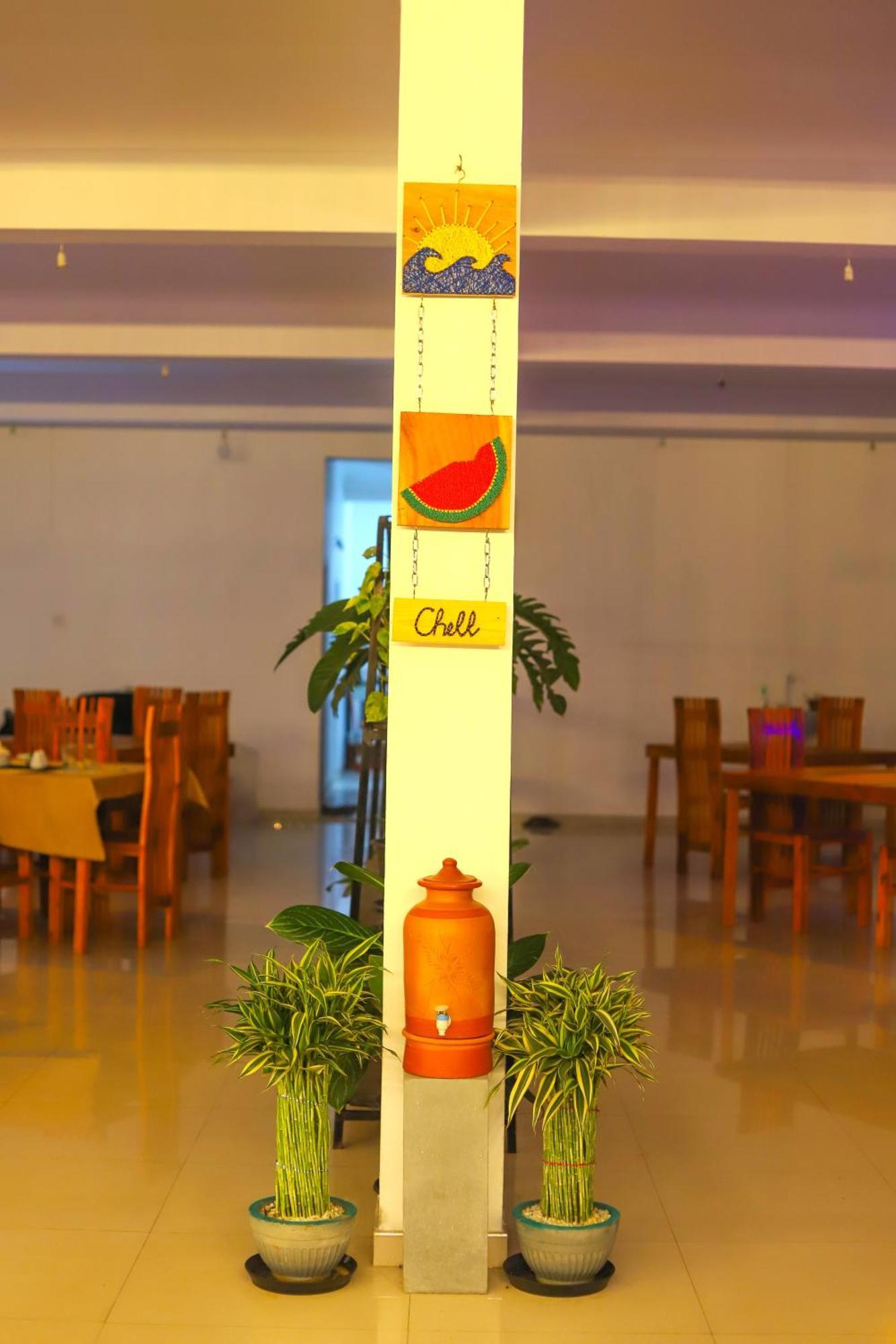 Royal Hub Hotel Kudapaduwa Kültér fotó